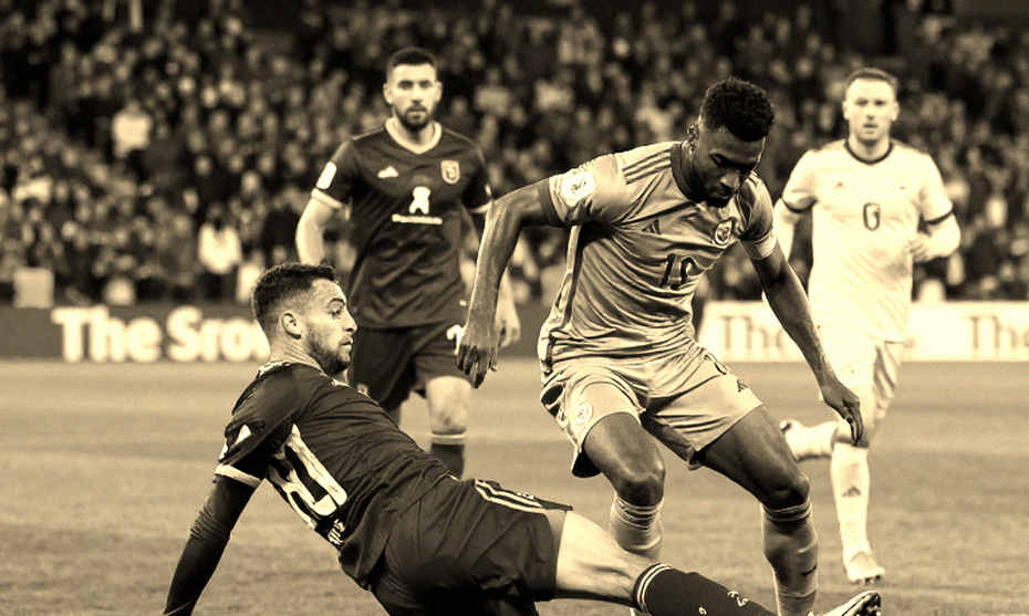 Goalkeeper's 90+4' Advance: Tactical Blunder or Correct Refereeing Call? Goalkeeper's 90+4' Advance: Tactical Blunder or Correct Refereeing Call?