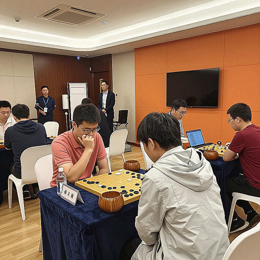 15-year-old Erdogmus becomes youngest player to cross 2700 Elo, aims to make Turkish chess comparable to India