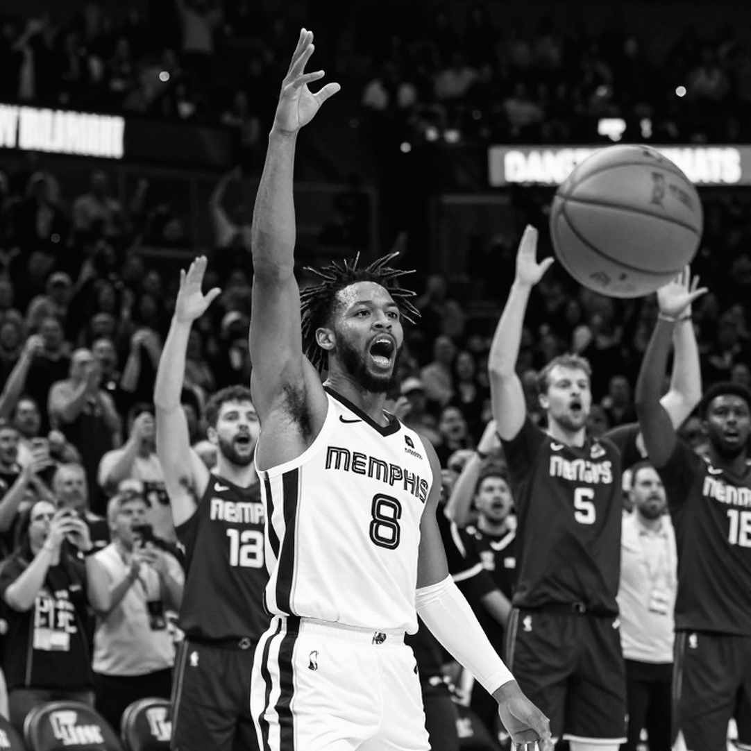 Curry ở lại, LeBron rẽ hướng: Canh bạc cuối cùng của triều đại Warriors