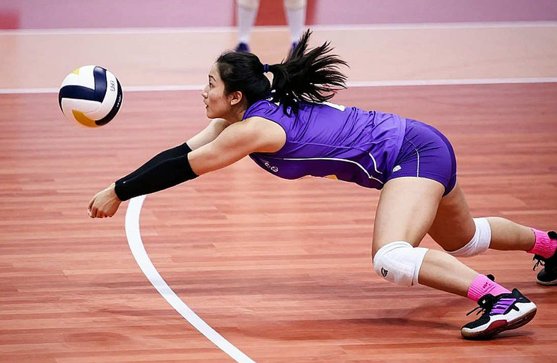 Cầu thủ trẻ 13 tuổi Qatari ghi 12 điểm với 5 đòn block 'thần kỳ' ở Asian Volleyball Championship