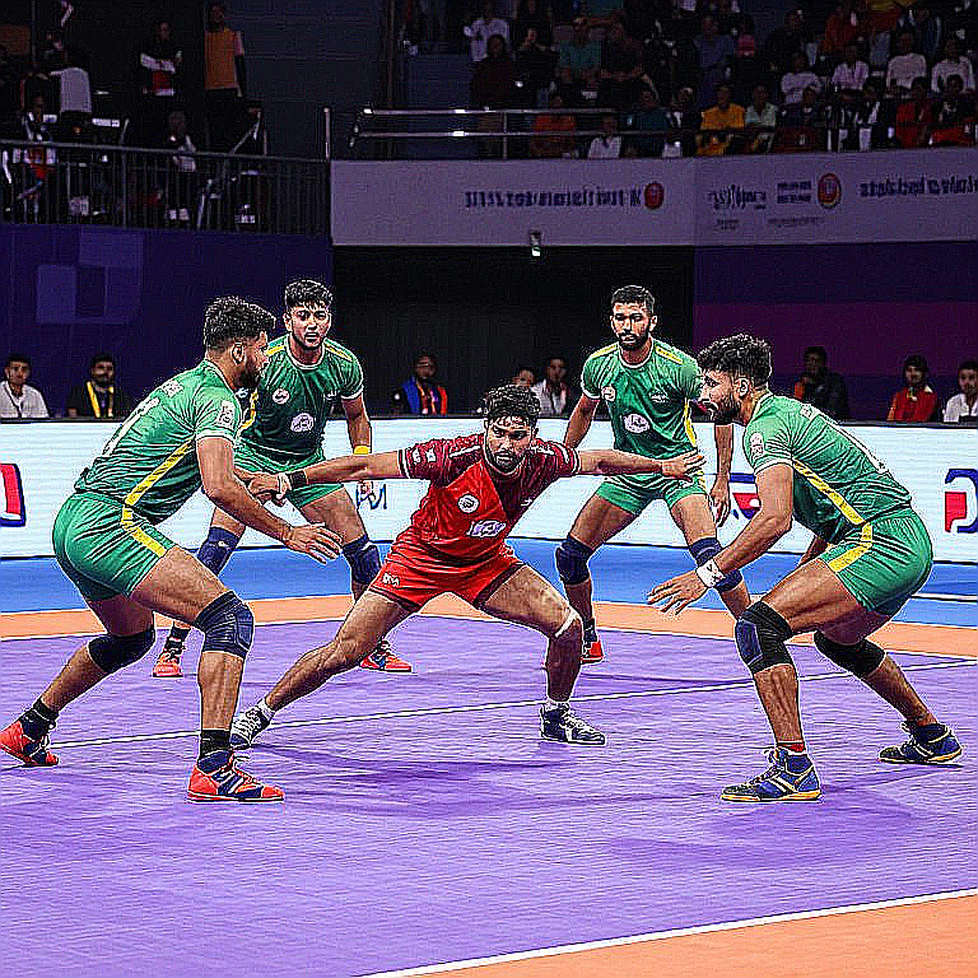 Khi V-League bắt đầu nói bằng số liệu: Bài học từ chiếc vô địch của Nam Định và làn sóng pressing đang lật ngược trực giác