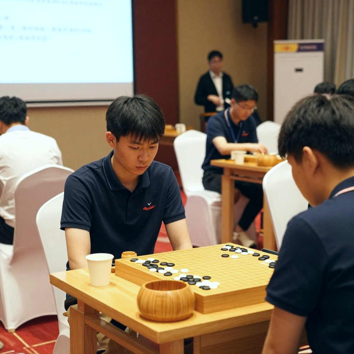 SofM xếp LCK trên LPL trước CKTG 2026: một dự báo không có số bản vá